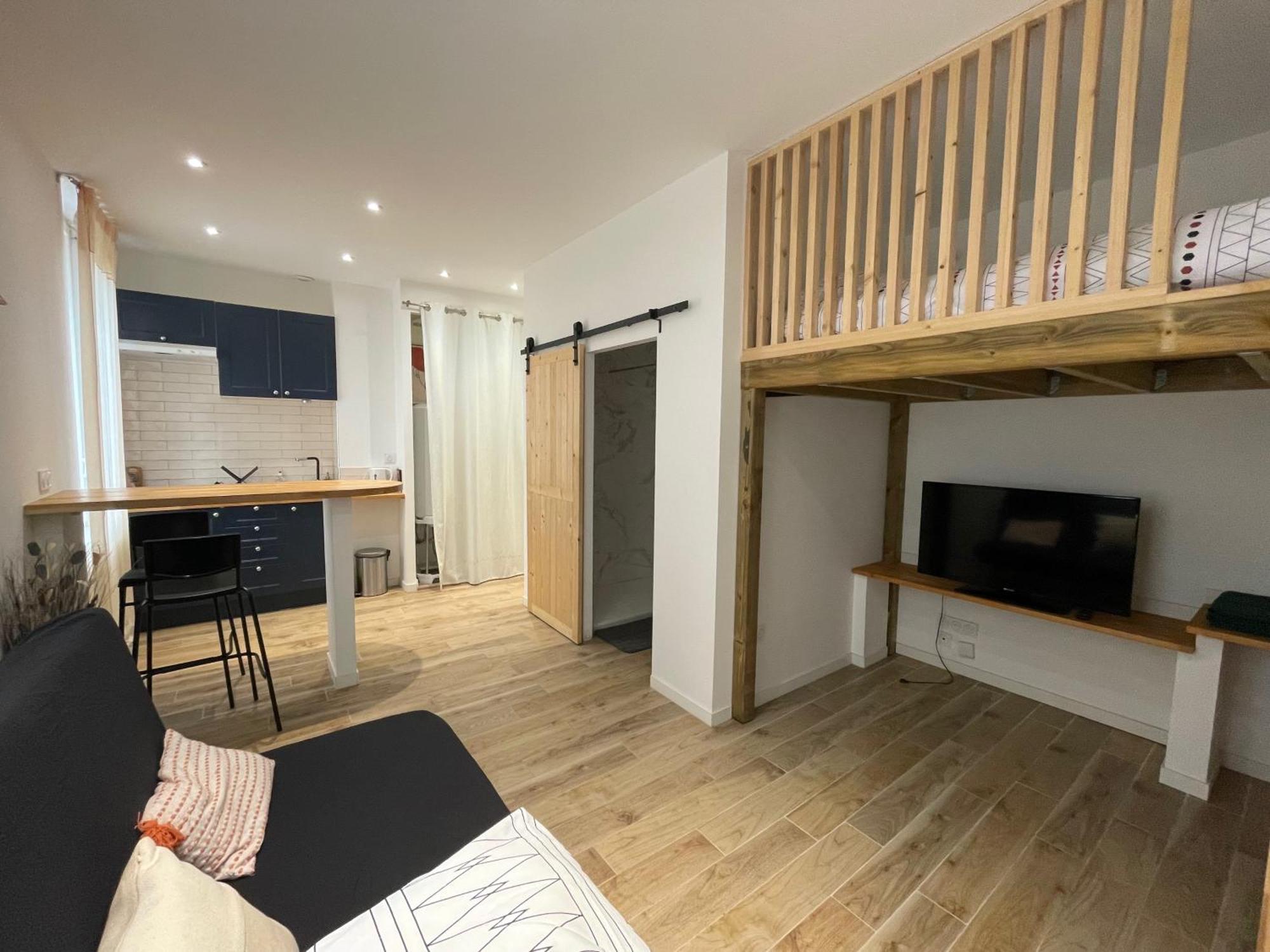 Studio Cosy, 2 Pas Gare De تور المظهر الخارجي الصورة
